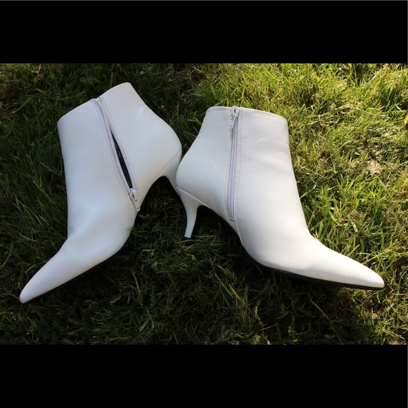 White Heeled Boots - Picture 1 of 2
